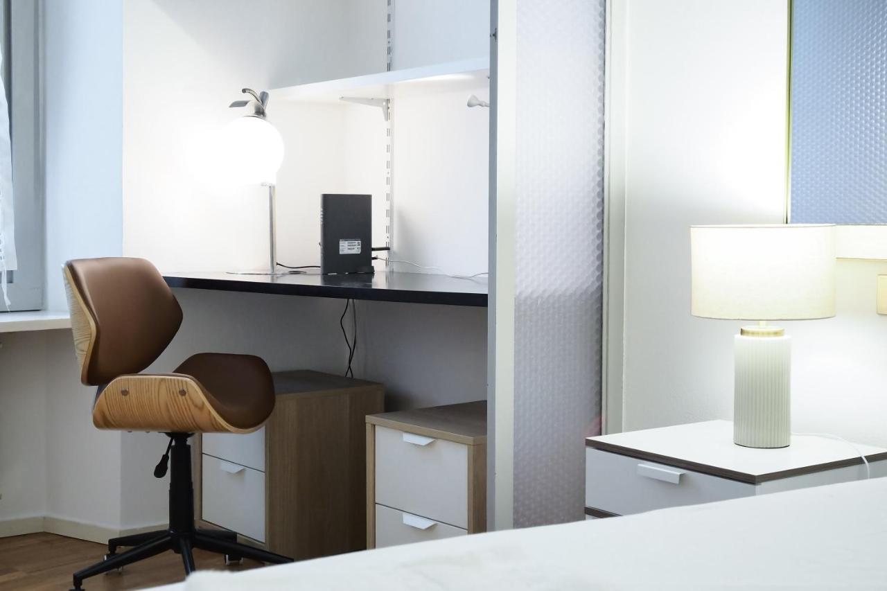 Mila Apartments Alessi Mediolan Zewnętrze zdjęcie