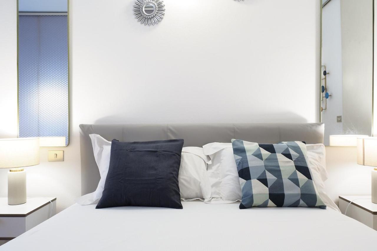 Mila Apartments Alessi Mediolan Zewnętrze zdjęcie