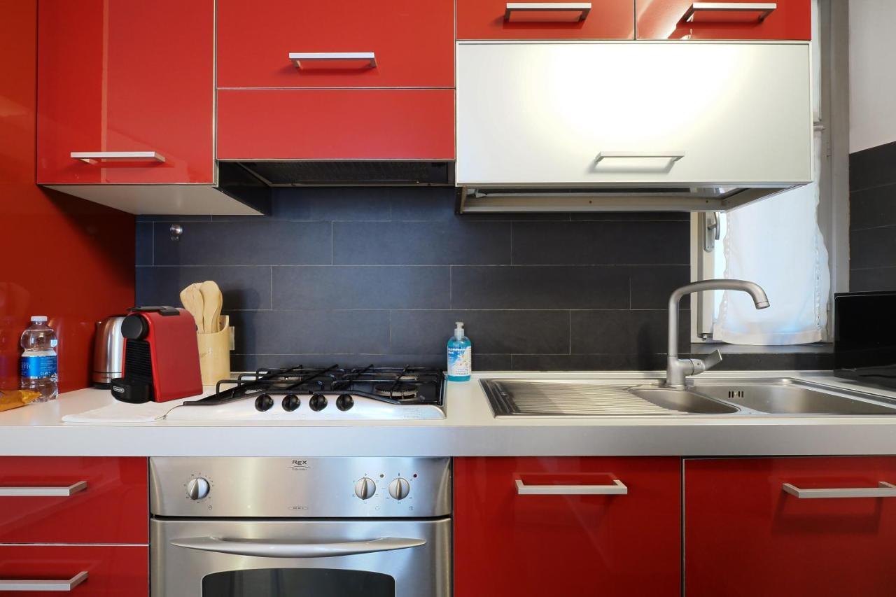 Mila Apartments Alessi Mediolan Zewnętrze zdjęcie