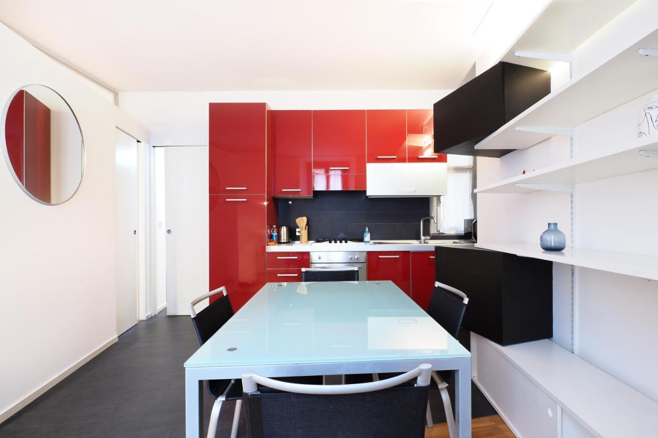 Mila Apartments Alessi Mediolan Zewnętrze zdjęcie